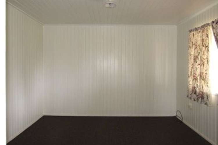 Fourth view of Homely unit listing, 3/37 Hawthorn Street, Blackall QLD 4472