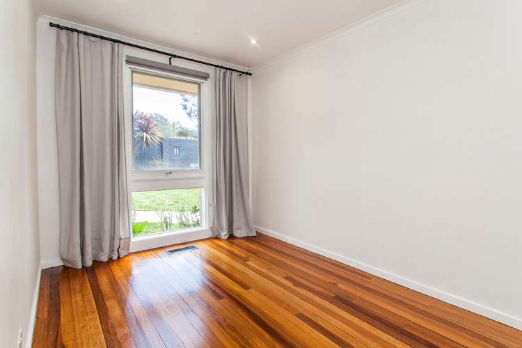 Fifth view of Homely unit listing, 2/7 Queens Parade, Ashwood VIC 3147