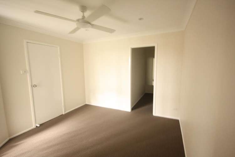 Fifth view of Homely house listing, 16 Day Place, Minto NSW 2566