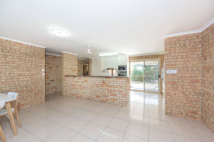 Second view of Homely house listing, 7 Crest Court, Avoca QLD 4670