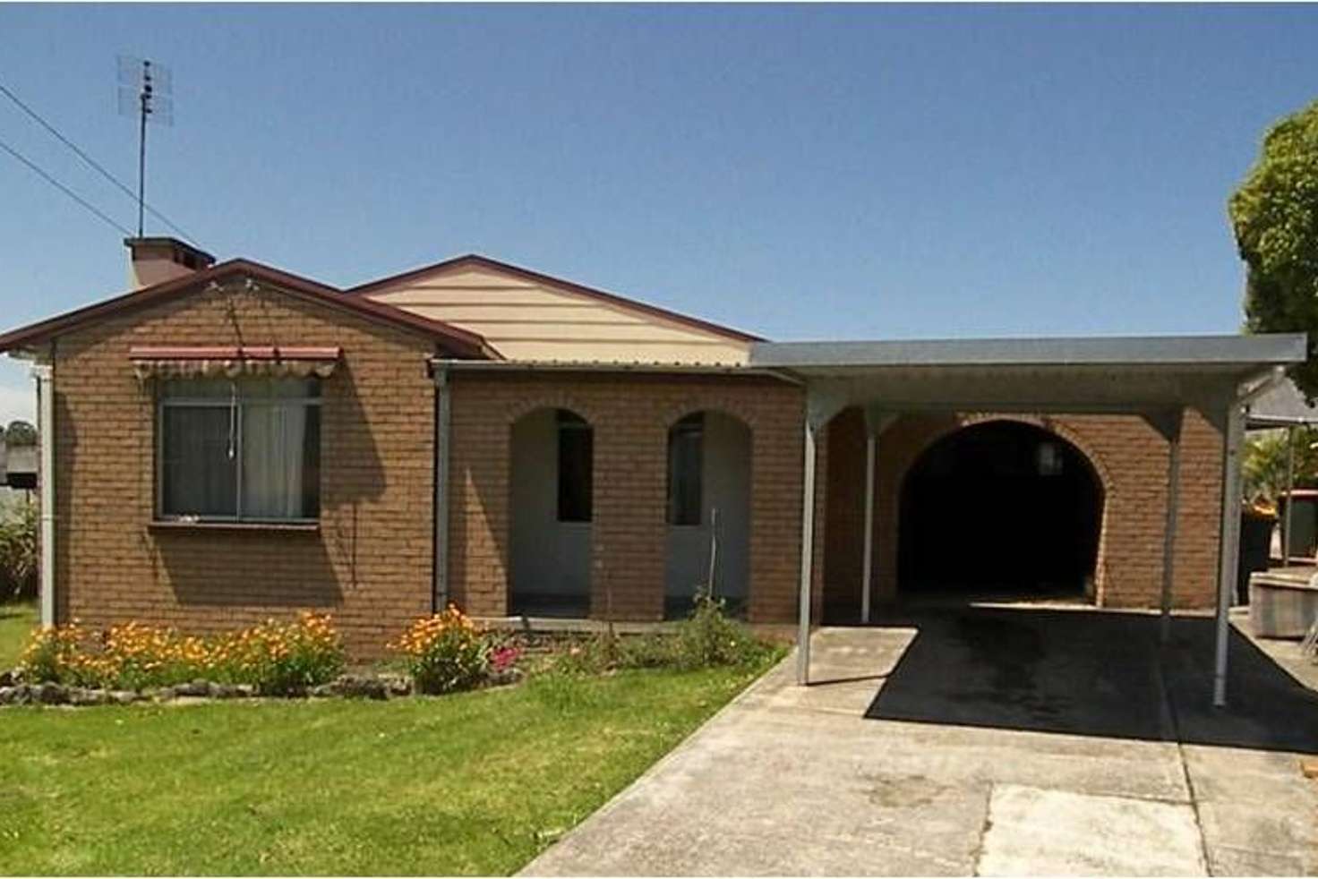 Main view of Homely house listing, 4 Barellan Avenue, Dapto NSW 2530