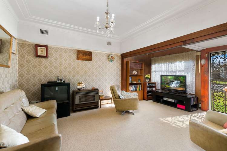 Second view of Homely house listing, 5 Hollebon Road, Bellambi NSW 2518