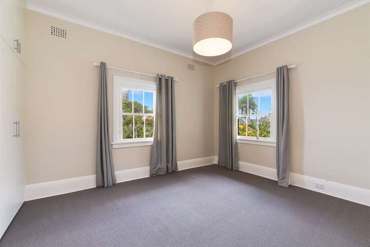 Third view of Homely unit listing, 6/9 Shellcove Road, Kurraba Point NSW 2089