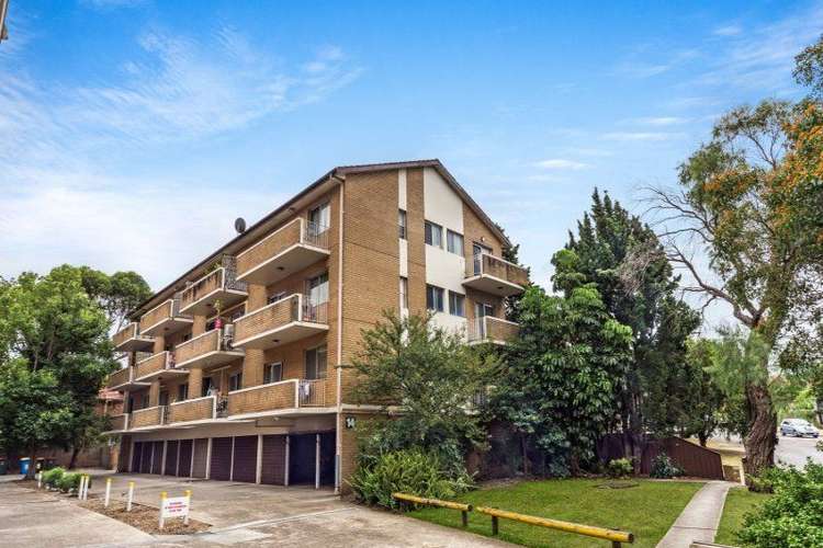 Main view of Homely unit listing, 1/14-16 Warialda Street, Kogarah NSW 2217