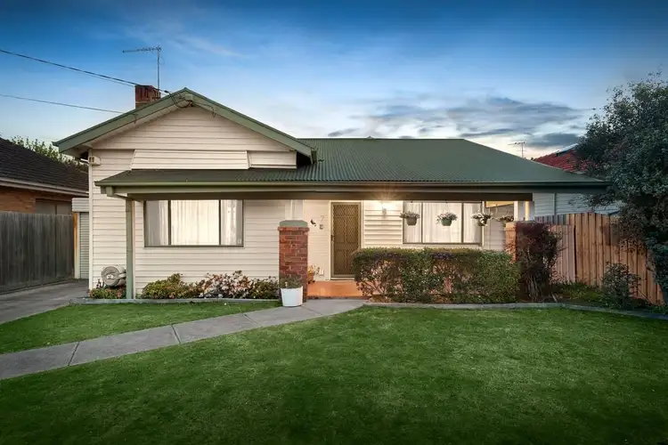 7 Frankston Street