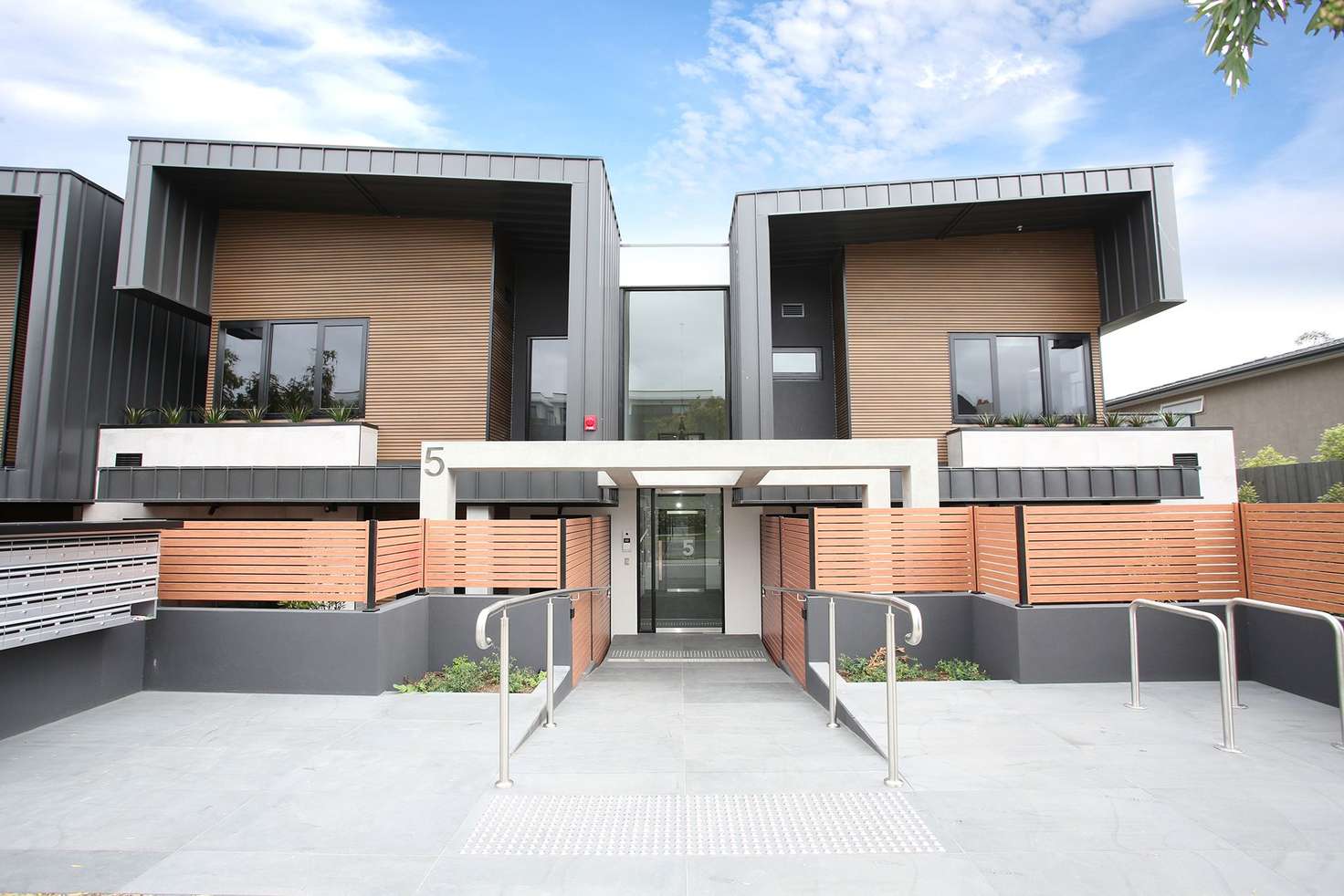 Main view of Homely apartment listing, 7/5 Claire Street, Mckinnon VIC 3204