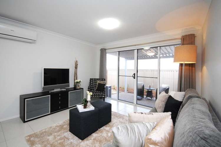 Third view of Homely unit listing, 2/30 Sweeney Street, Kearneys Spring QLD 4350