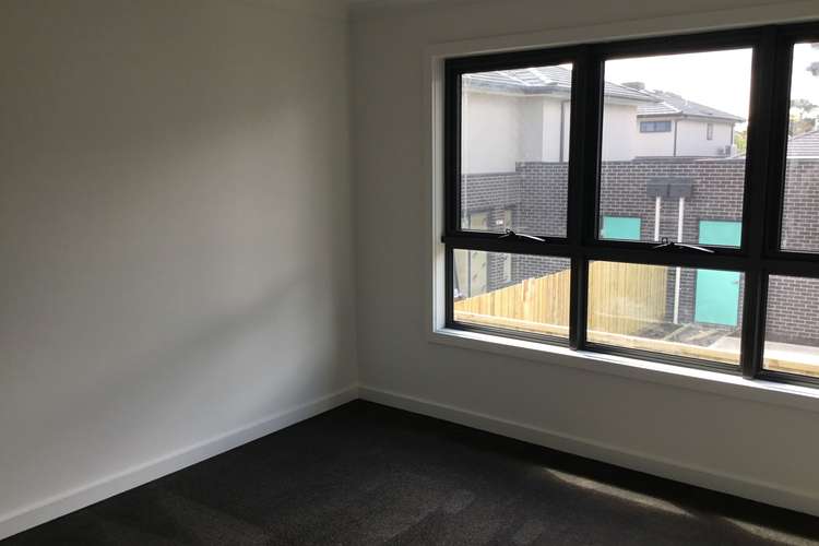 Fourth view of Homely unit listing, 16/5 Linoak Avenue, Lalor VIC 3075