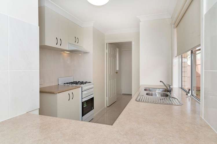 Fifth view of Homely unit listing, 2/7-9 Danica Court, Kearneys Spring QLD 4350