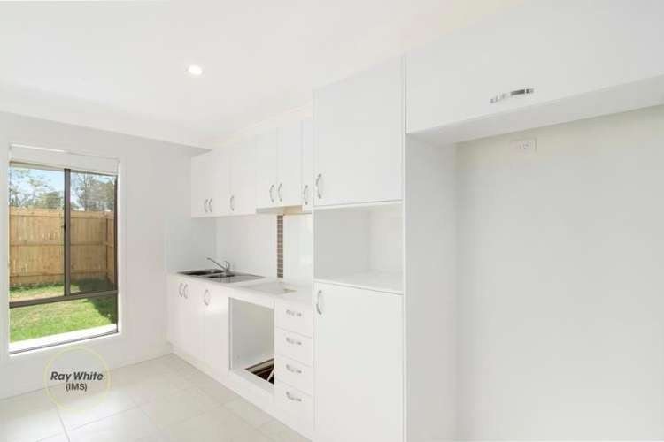 Third view of Homely other listing, 1/8 Foster Circuit, Hillcrest QLD 4118