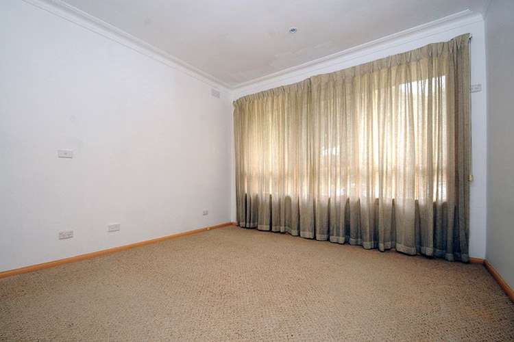 Fifth view of Homely house listing, 3 Venice Court, Glen Waverley VIC 3150