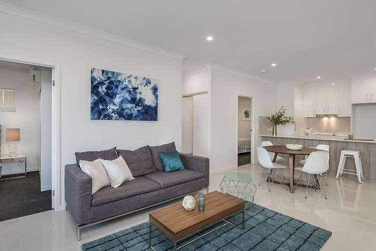 Second view of Homely house listing, 9/68 Kitchener Street, Coorparoo QLD 4151