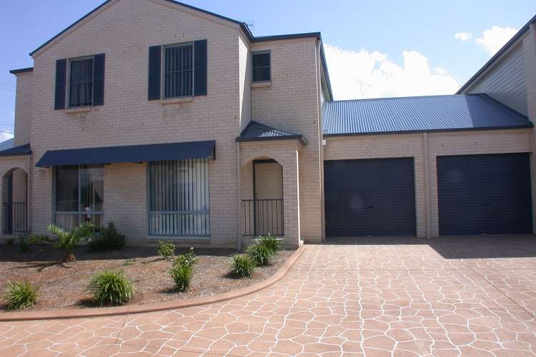 Main view of Homely townhouse listing, 4/1a Dudley Street, Gorokan NSW 2263