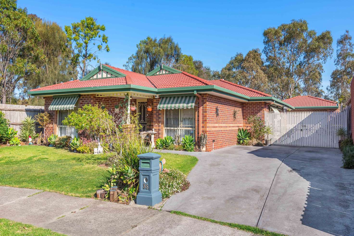 Main view of Homely house listing, 35 Murchison Way, Thomastown VIC 3074