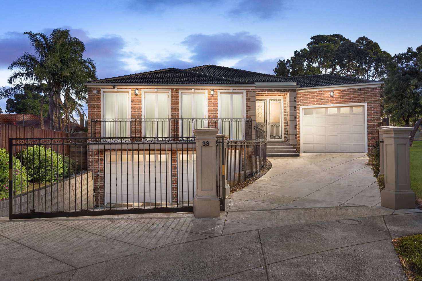 Main view of Homely house listing, 33 Murumba Drive, Oakleigh South VIC 3167