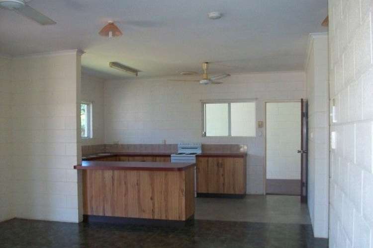 Second view of Homely other listing, 1/4 Bon Villa Avenue, Belvedere QLD 4860