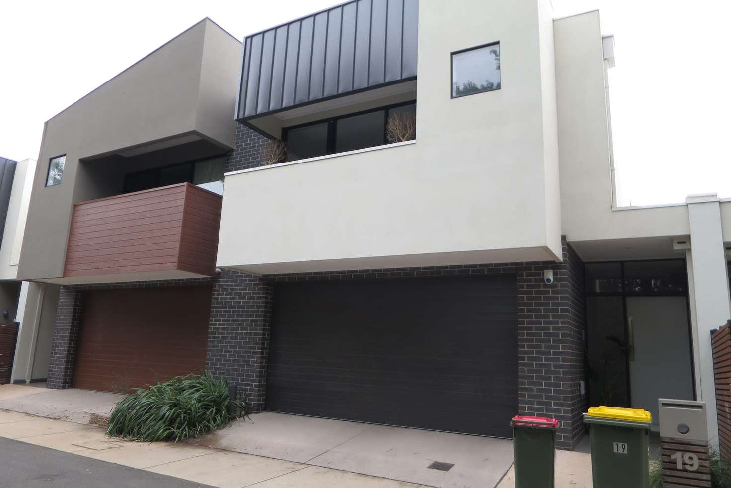 Main view of Homely townhouse listing, 19/27 Dromana Street, Bentleigh East VIC 3165