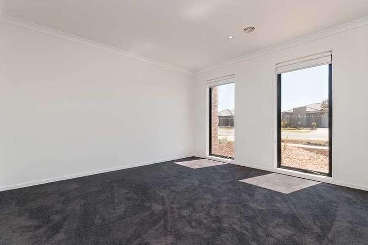 Fifth view of Homely house listing, 483 Grand Boulevard, Craigieburn VIC 3064