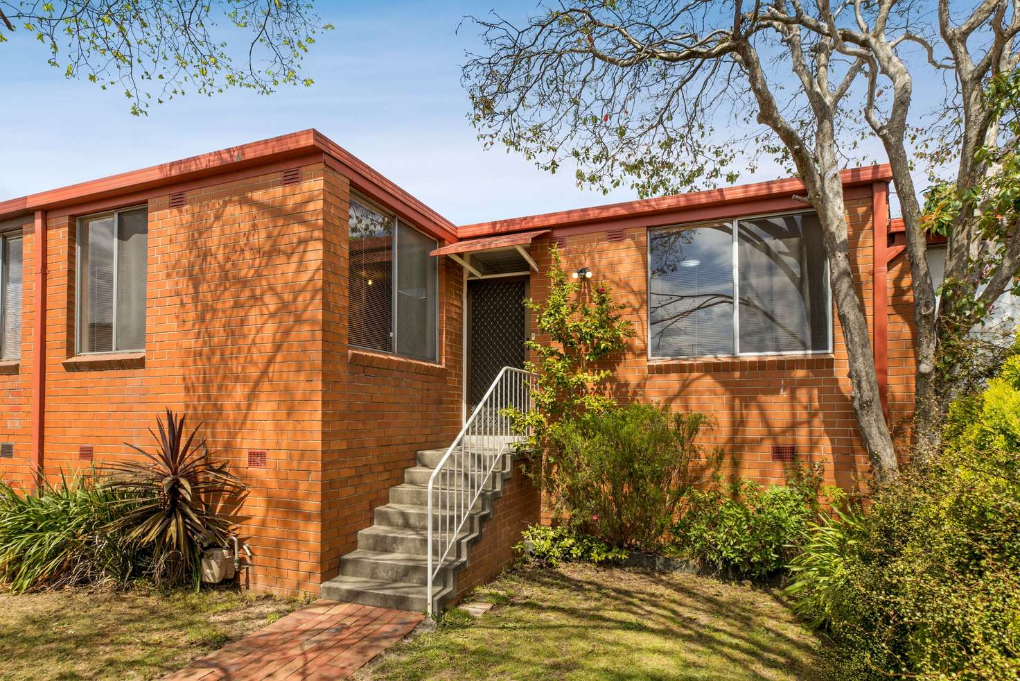 Main view of Homely unit listing, 3/24 Shirley Avenue, Glen Waverley VIC 3150