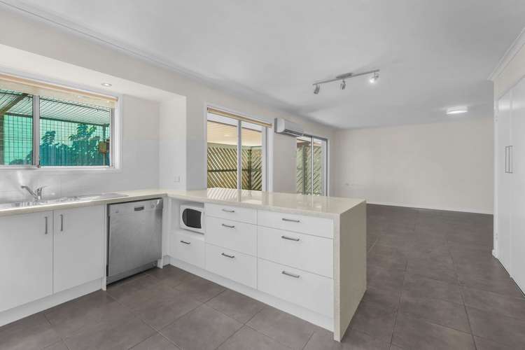 Fifth view of Homely house listing, 585 Cavendish Road, Coorparoo QLD 4151