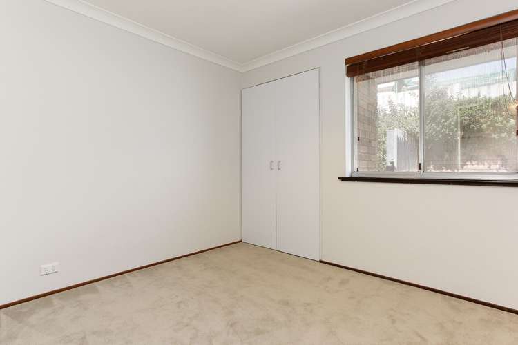 Fifth view of Homely house listing, 4/8 Caird Place, Parkwood WA 6147