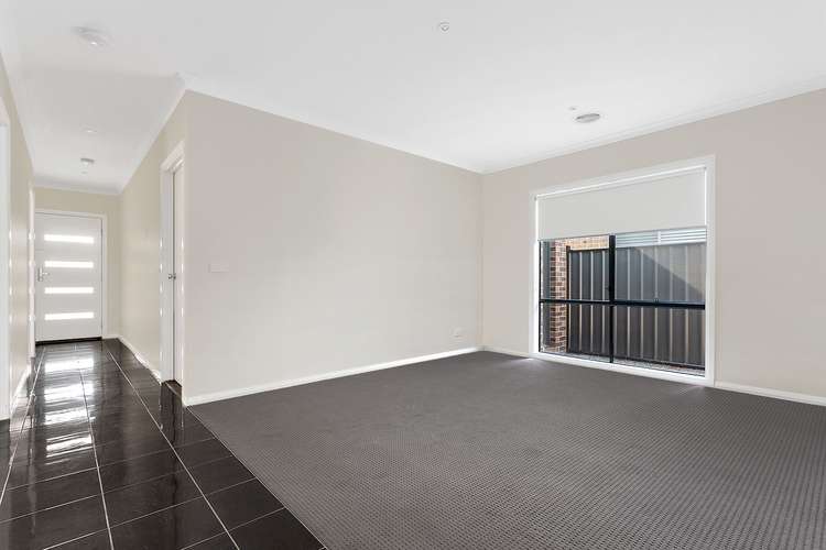 Fourth view of Homely house listing, 53 Donnelly Circuit, South Morang VIC 3752