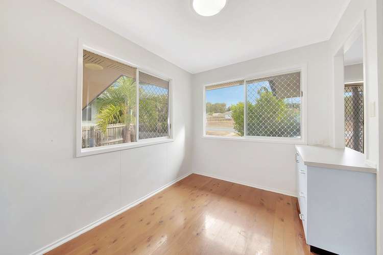 Fourth view of Homely house listing, 8 John Dory Drive, Toolooa QLD 4680