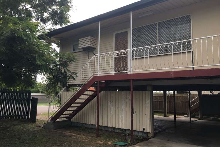 Main view of Homely townhouse listing, 1/209 Bayswater Road, Hyde Park QLD 4812