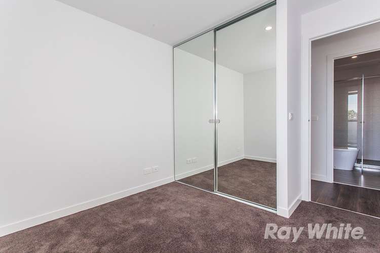 Fourth view of Homely apartment listing, 331/70 Batesford Road, Chadstone VIC 3148