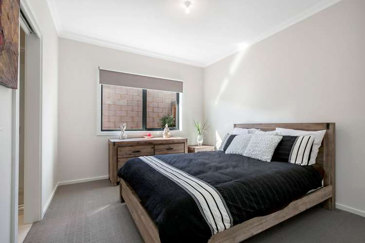 Sixth view of Homely house listing, 2/18 Maryborough Avenue, Kingsbury VIC 3083