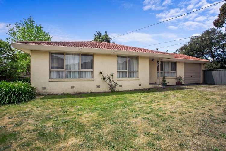 Second view of Homely house listing, 2 Oaklands Crescent, Frankston VIC 3199