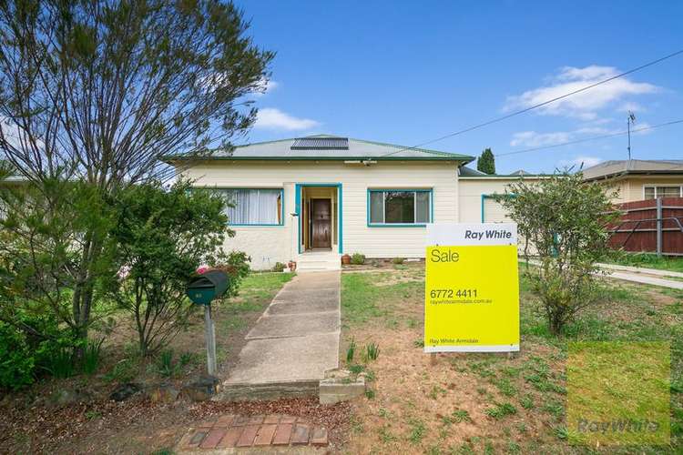 90 Newton Street, Armidale NSW 2350