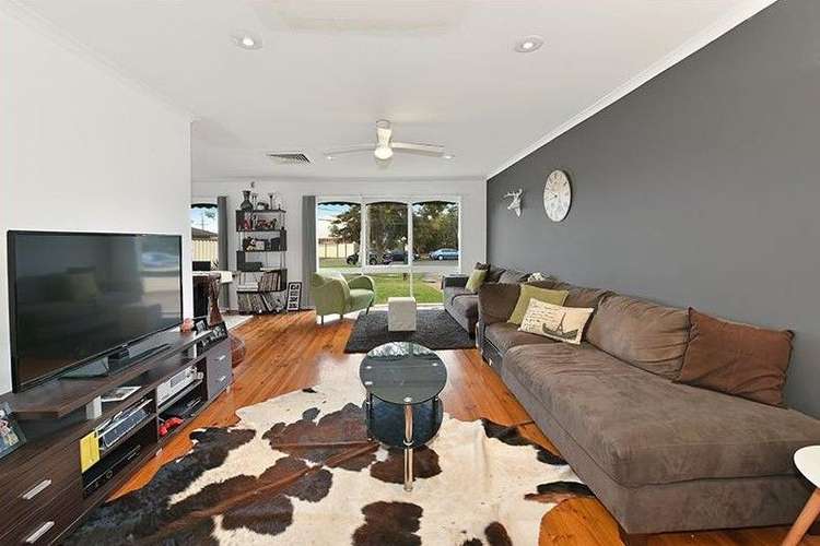 Second view of Homely house listing, 6 Ronald Close, Gladstone Park VIC 3043