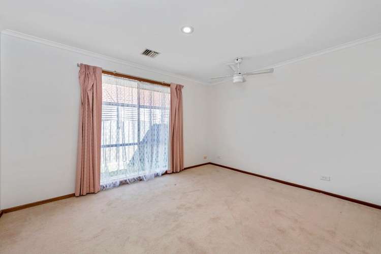 Third view of Homely house listing, 10 Oakdene Court, Rowville VIC 3178