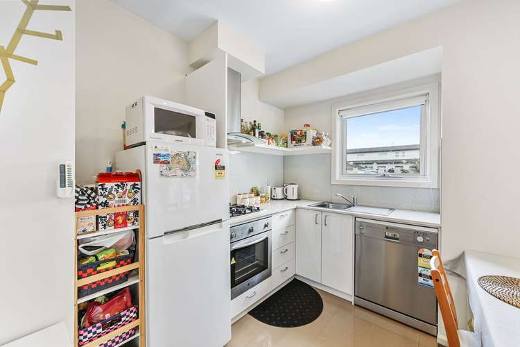 Fifth view of Homely apartment listing, 3/1430 Centre Road, Clayton South VIC 3169