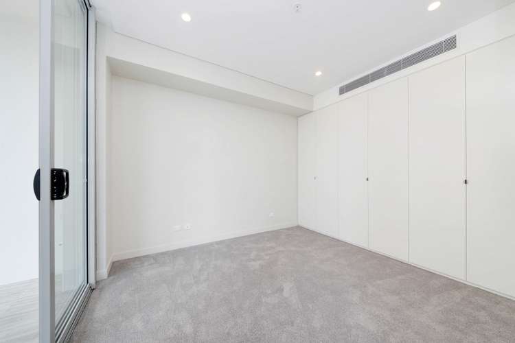 Fifth view of Homely apartment listing, 1005/350 Oxford Street, Bondi Junction NSW 2022