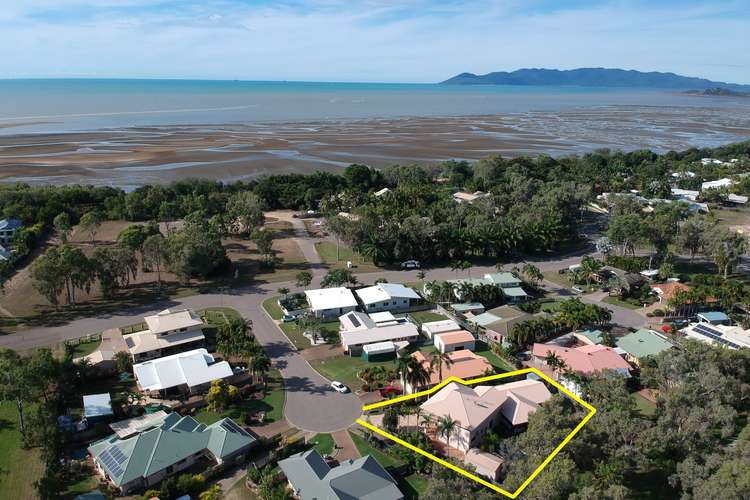 Fourth view of Homely house listing, 4 Alba Court, Bushland Beach QLD 4818