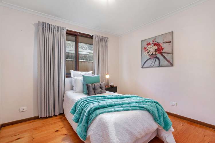 Seventh view of Homely house listing, 4 Wallace Place, Mill Park VIC 3082