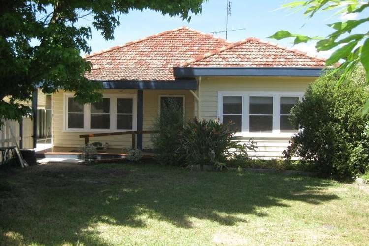 Main view of Homely house listing, 2 Meadows Avenue, Benalla VIC 3672