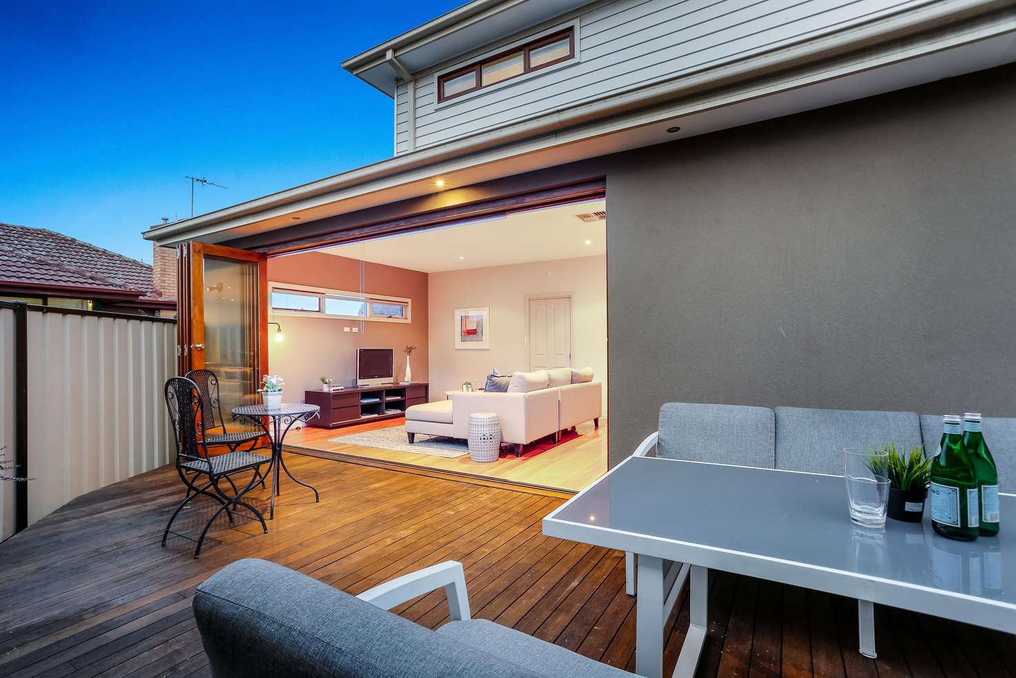 Main view of Homely townhouse listing, 1/923 Pascoe Vale Road, Glenroy VIC 3046