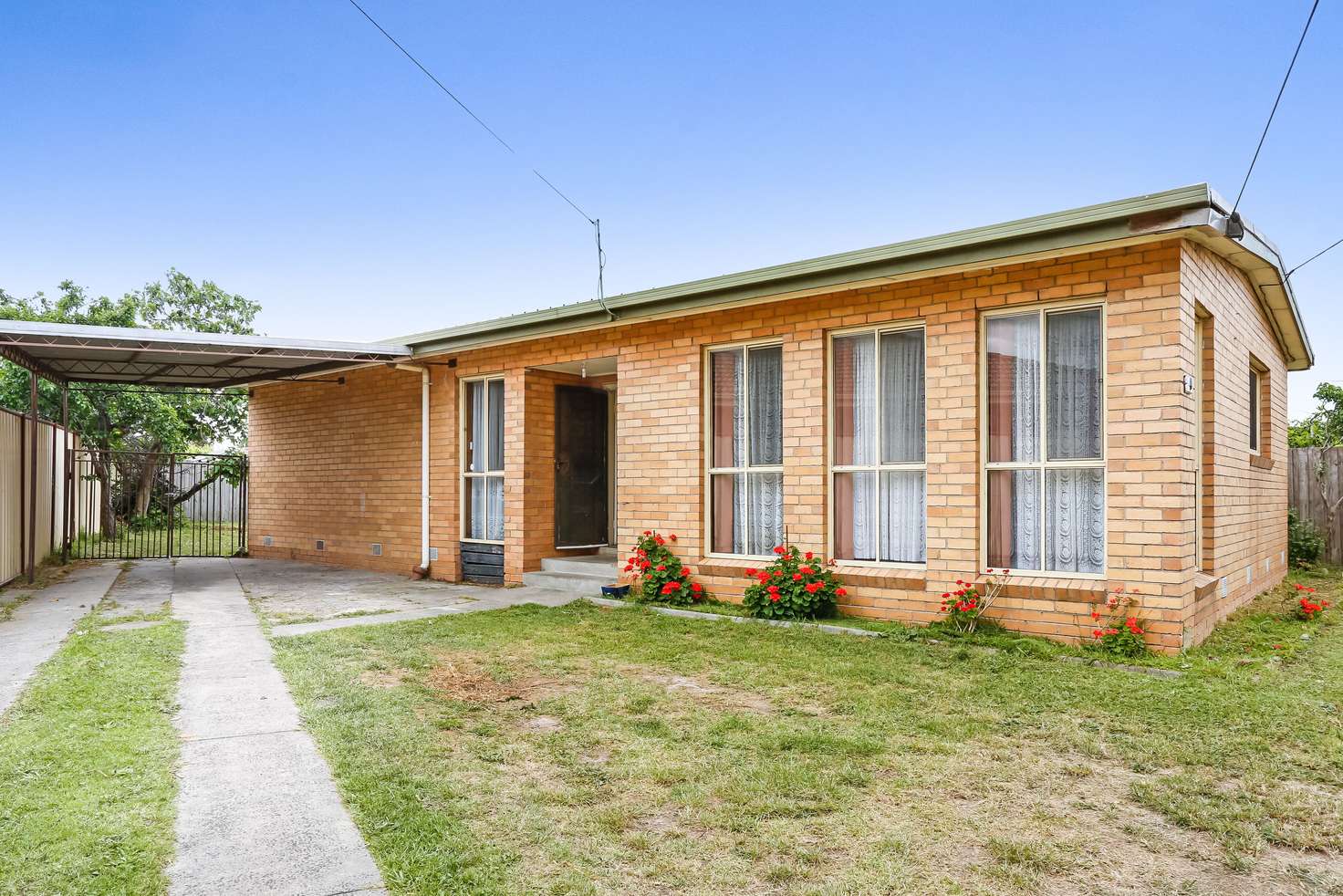 Main view of Homely house listing, 4 Mortlake Avenue, Dallas VIC 3047