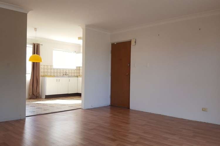 Third view of Homely unit listing, 2/40 Kingsmill Street, Chermside QLD 4032
