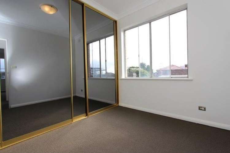 Fourth view of Homely apartment listing, 4/13-19 Glen Street, Bondi NSW 2026