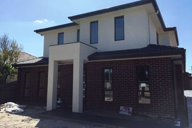 Main view of Homely townhouse listing, 1/33 Robinson Street, Clayton VIC 3168