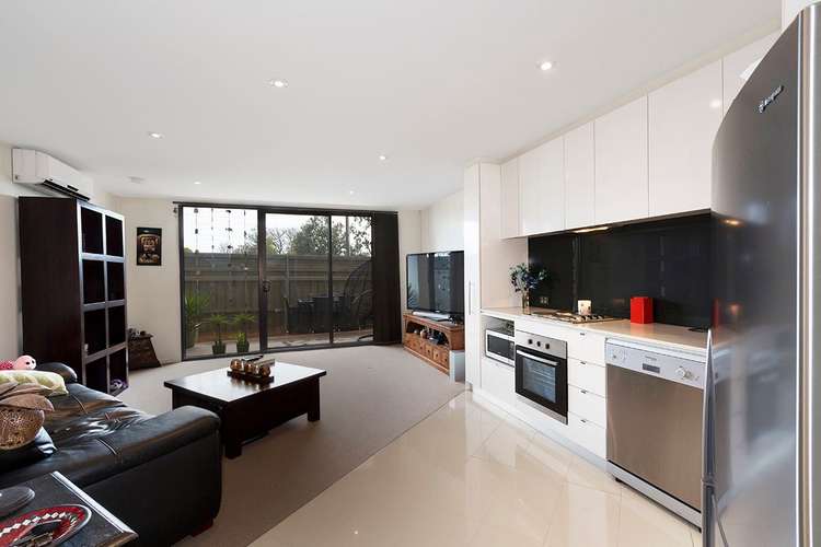 Main view of Homely apartment listing, 5/2-4 William Street, Murrumbeena VIC 3163