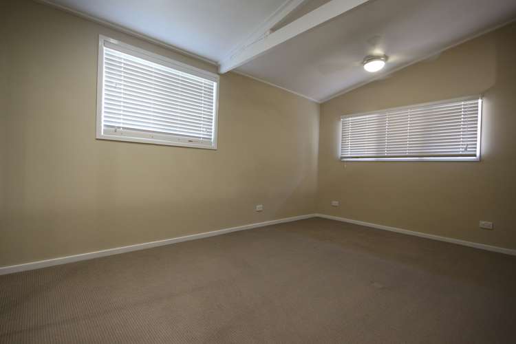 Third view of Homely unit listing, 8A Renfrew Street, Edgeworth NSW 2285