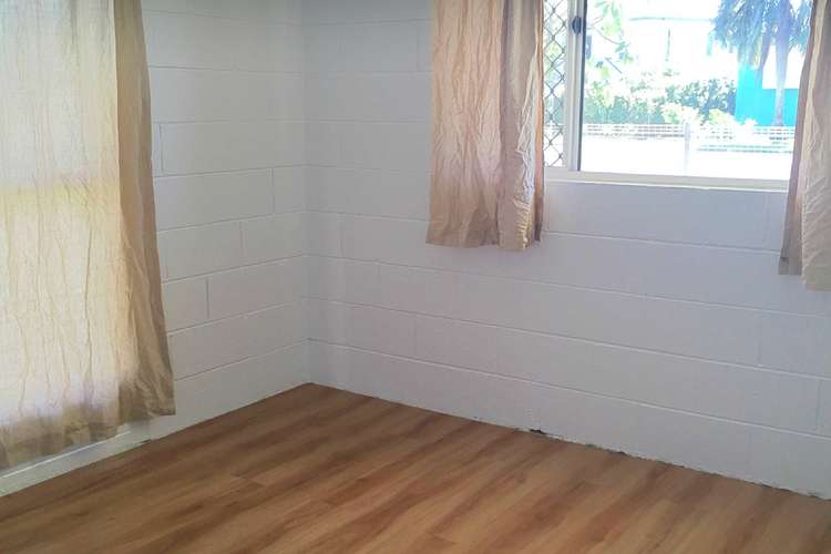 Fourth view of Homely unit listing, Unit 2/60 Matthew Flinders Drive TENANT APPROVED, Cooee Bay QLD 4703