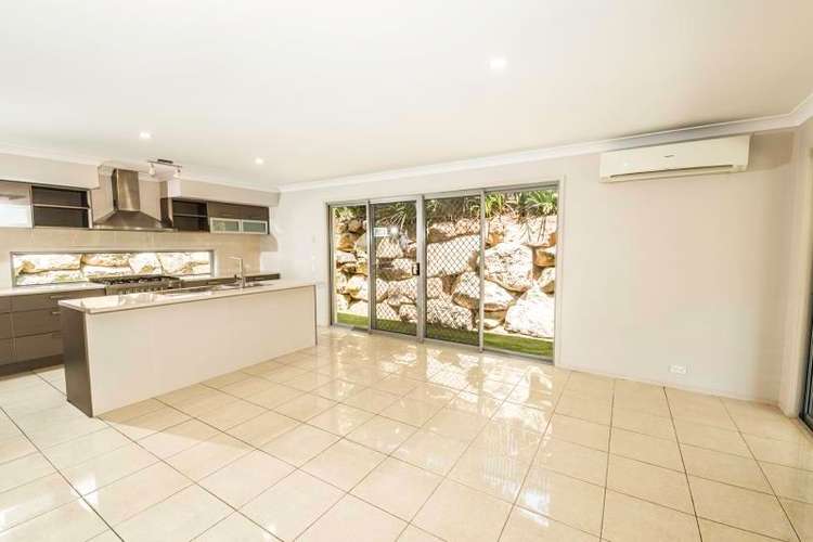 Third view of Homely house listing, 8 Lange Court, Aspley QLD 4034