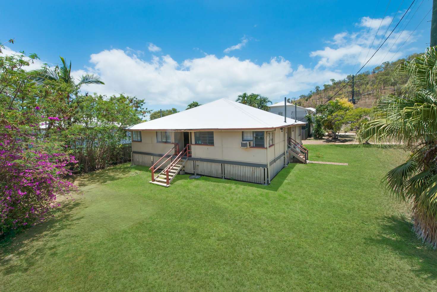 Main view of Homely blockOfUnits listing, 1/105 Stagpole Street, West End QLD 4810