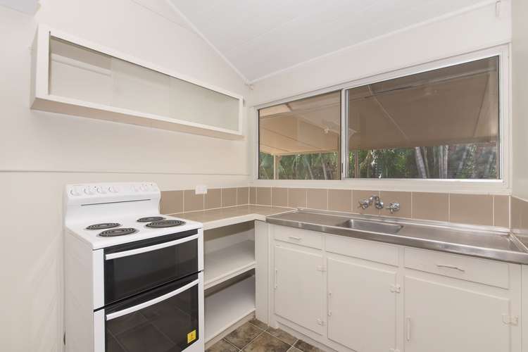 Third view of Homely blockOfUnits listing, 1/105 Stagpole Street, West End QLD 4810